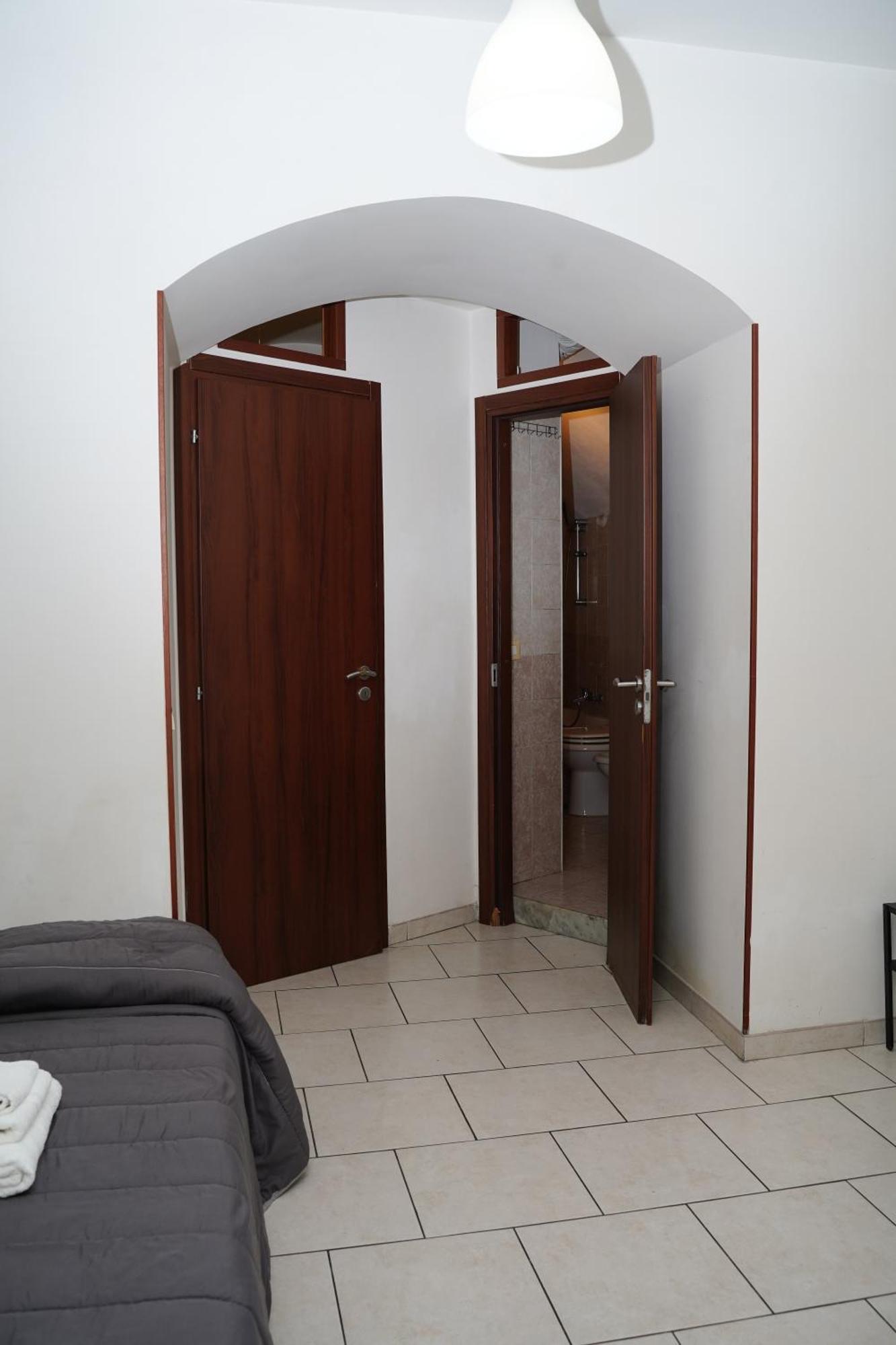 شقة Casa Friends' House Napoli المظهر الخارجي الصورة